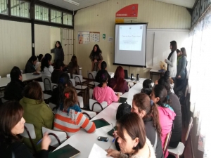 Escuela Pedro Viveros Ormeño de Tejas Verdes realiza Escuela Padres en conjunto con OPD