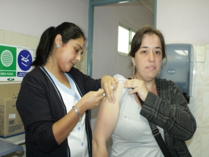 Lanzan campaña de vacunación contra la influenza en San Antonio