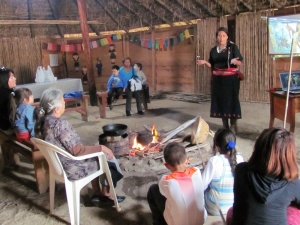 Programa de Habitabilidad San Antonio enseña a familias sobre la cultura mapuche
