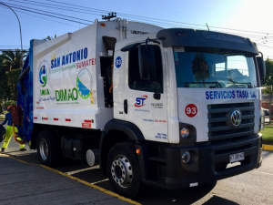 Servicio de recolección de basura adelanta en media hora el paso de camiones en diversos sectores de San Antonio