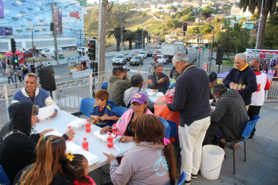 Cena de Navideña Solidaria: un gesto de amor y fraternidad en San Antonio