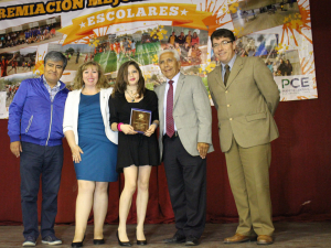 Municipalidad de San Antonio destacó a los  mejores deportistas escolares de la comuna