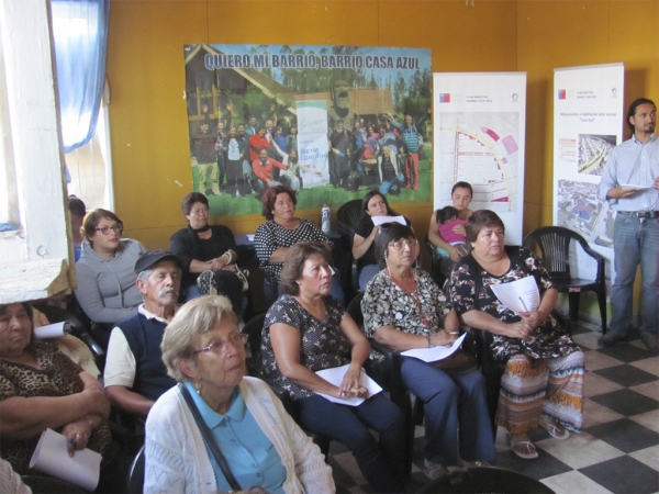 Vecinos de Casa Azul en Llolleo Alto escoger&aacute;n en conjunto el dise&ntilde;o de sus espacios p&uacute;blicos
