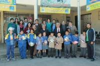 Municipalidad de San Antonio entrega implementos deportivos a establecimientos educacionales