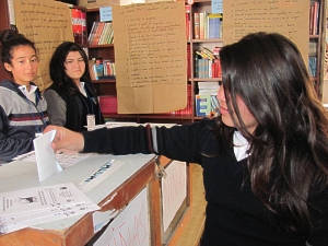 Niños y niñas de la comuna realizan importante proceso de votación