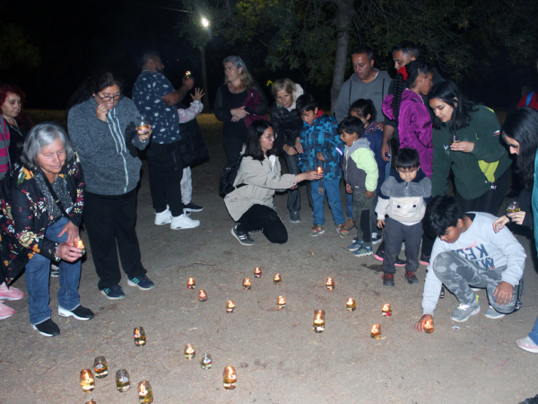 Sanantoninos se sumaron a la actividad de la Hora del Planeta organizada por el municipio      