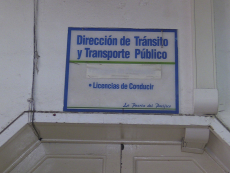 Municipio suspende atención en oficina de Tránsito por casos activos de COVID