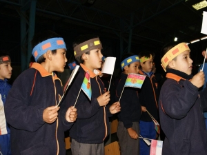 Niños y niñas de la escuela Padre André Coindre celebraron la llegada del año nuevo Mapuche