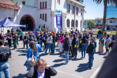 Alcaldía Ciudadana conmemoró un nuevo 8M en el frontis del municipio