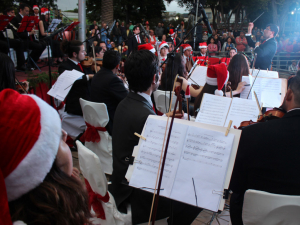 Dos imperdibles eventos navideños se realizarán en la plaza de Llolleo