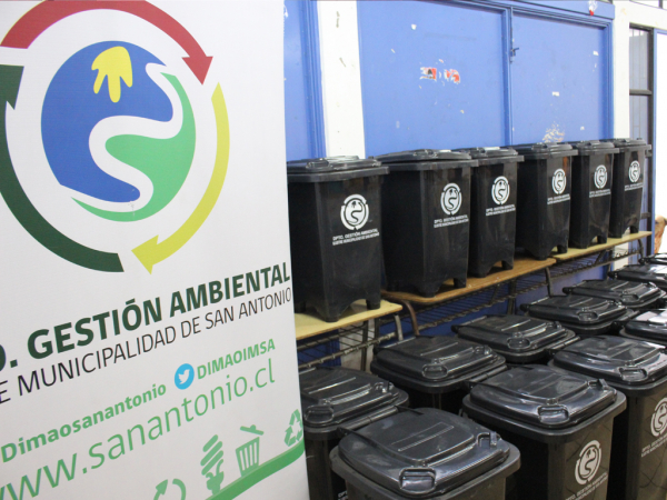 30 vecinos de Villa Holanda reciclar&aacute;n residuos vegetales en sus casas