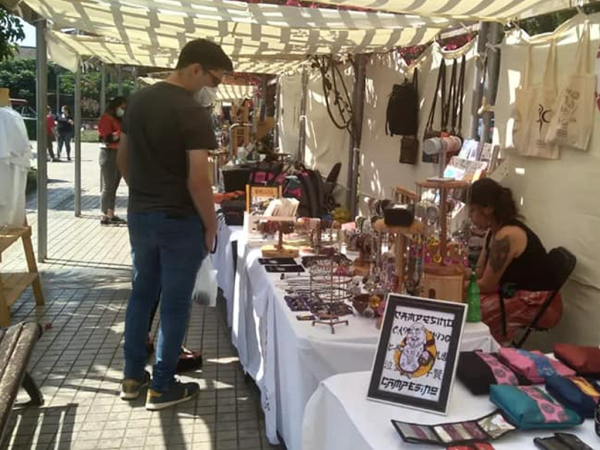 Feria &ldquo;Hecho a Mano&rdquo; ofrece productos artesanales y de calidad para sorprender en el D&iacute;a del Amor