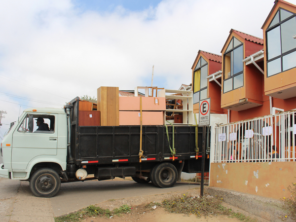 Comenz&oacute; el traslado del Cesfam N&eacute;stor Fern&aacute;ndez Thomas a la ex cl&iacute;nica Llolleo