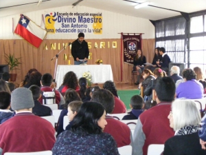 Escuela Especial Divino Maestro conmemoró su Aniversario Nº 42 en San Antonio