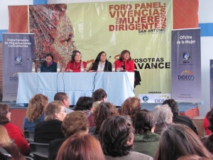 Exitoso y emotivo foro Municipal convocó a mujeres dirigentes