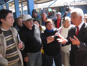 Sindicato solicito apoyo en mejorar antes de temporada estival Alcalde Omar Vera realizó visita a mercado Esfuerzo