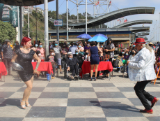 Cuecas choras y  bohemia porteña marcaron jornadas culturales en Plaza de Llolleo y Paseo Bellamar