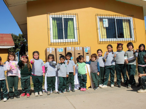 Colegio Agrícola de Cuncumén recibe donación de computadores