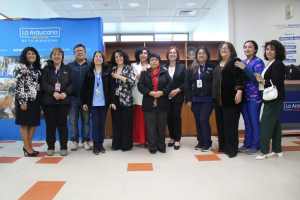 Reconocen a 15 funcionarios de la salud por d&eacute;cadas de servicio p&uacute;blico en San Antonio