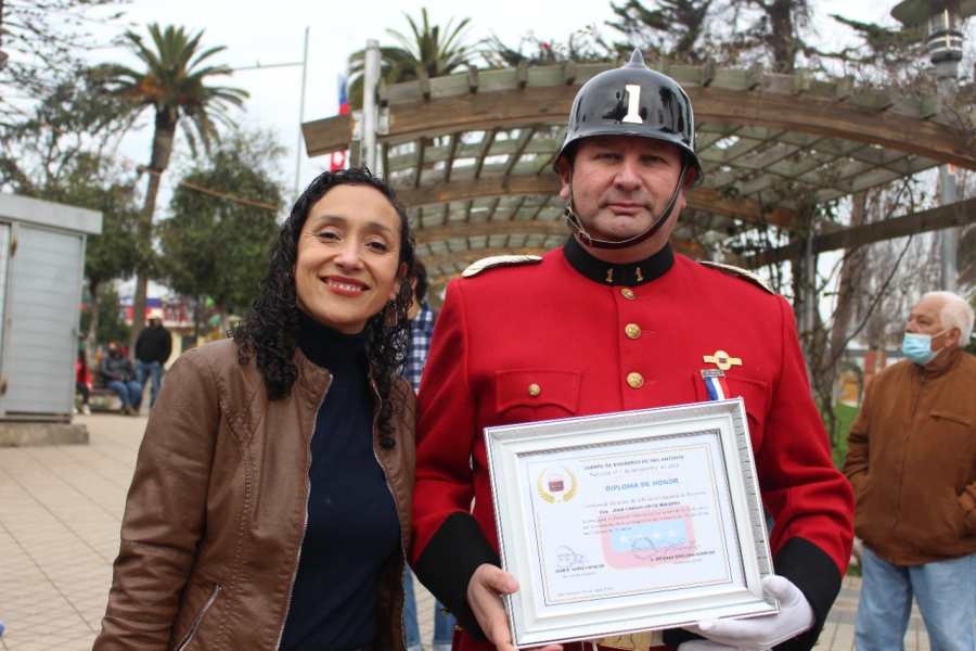 Alcaldía estuvo presente en la celebración del Día Nacional del Bombero