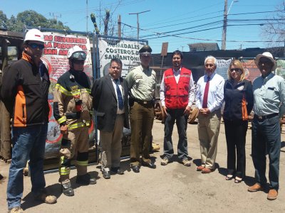 Gran cantidad de basura en las quebradas es una de las causas de propagaci&oacute;n de los incendios en San Antonio