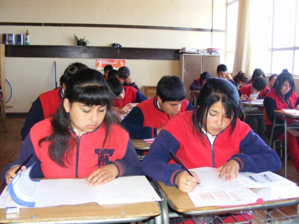 Con normalidad estudiantes de octavo b&aacute;sico de la comuna rindieron prueba SIMCE