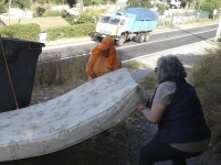 La basura "Parece llover" entre Lo Gallardo y San Juan